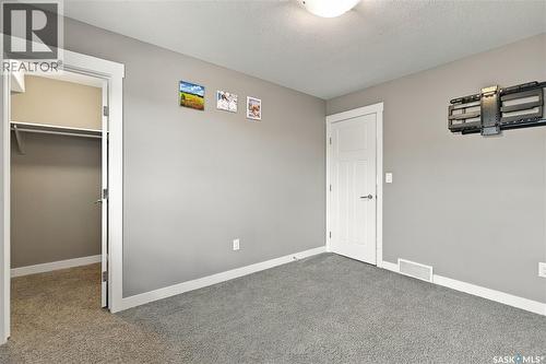411 Hastings Crescent, Saskatoon, SK 