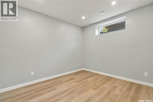411 Hastings Crescent, Saskatoon, SK 