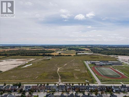 883 Mapleview Drive E, Barrie, ON 
