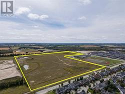 883 MAPLEVIEW DRIVE E Barrie, ON L9J 0C2