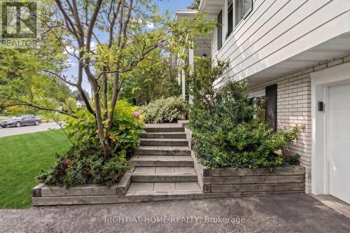 159 Meaford Drive, Waterloo, ON 