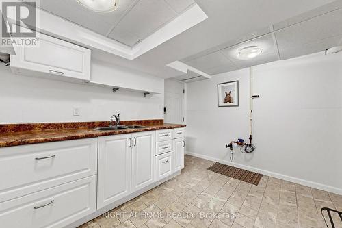 159 Meaford Drive, Waterloo, ON 