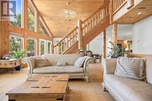 800 Forest Park Road, Laurentian Valley, ON 