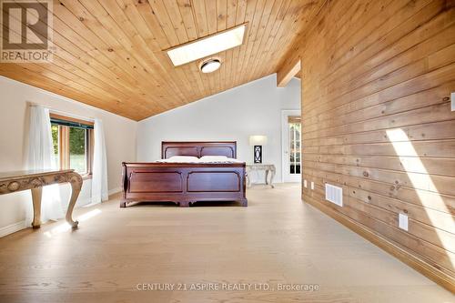 Primary bedroom. - 800 Forest Park Road, Laurentian Valley, ON 