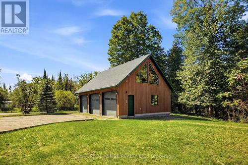 Giving a loft for added space - 800 Forest Park Road, Laurentian Valley, ON 