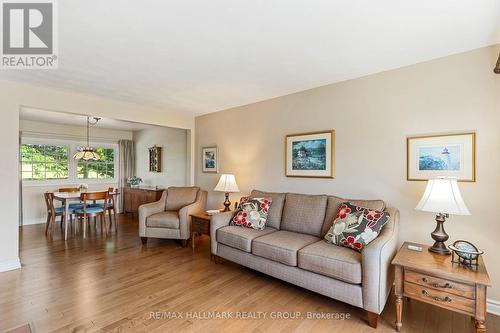 22 St Lawrence Court, Augusta, ON 