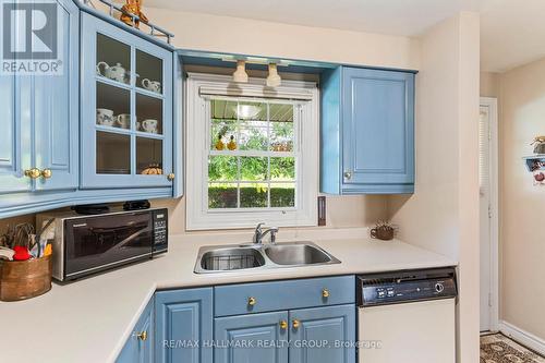 22 St Lawrence Court, Augusta, ON 