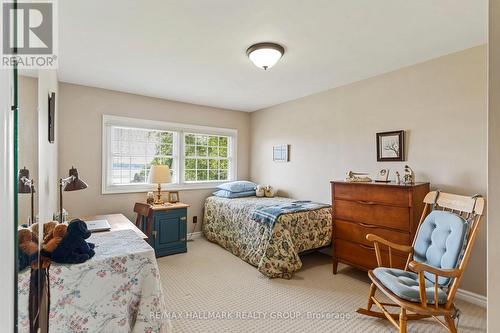 22 St Lawrence Court, Augusta, ON 