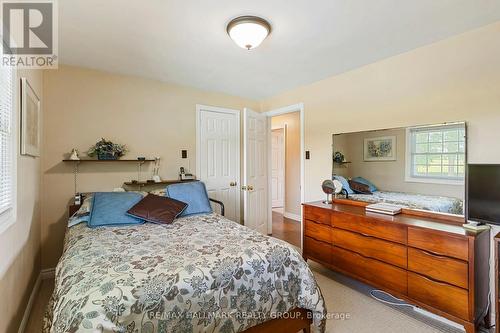 22 St Lawrence Court, Augusta, ON 