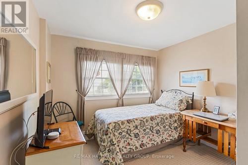 22 St Lawrence Court, Augusta, ON 