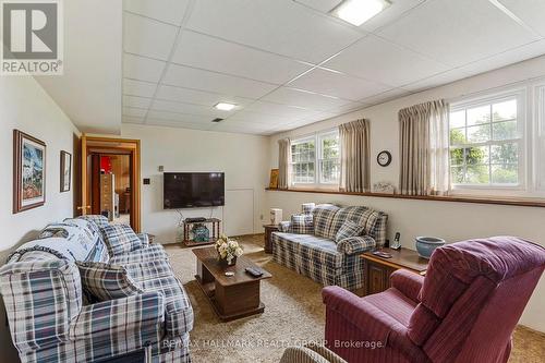 22 St Lawrence Court, Augusta, ON 
