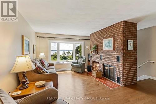 22 St Lawrence Court, Augusta, ON 