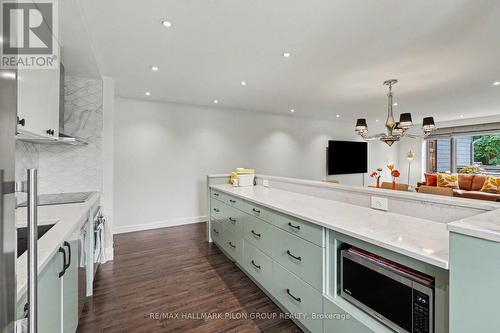 5 - 96 Frank Street, Ottawa, ON 