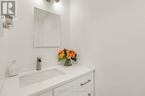 16 Eastpark Drive, Ottawa, ON 