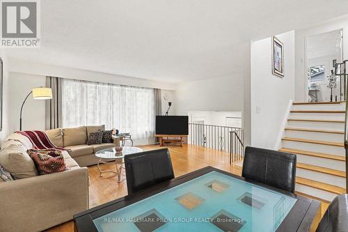 16 Eastpark Drive, Ottawa, ON 