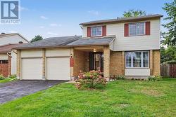 420 CLOVERHEATH CRESCENT Ottawa, ON K1E 2R8