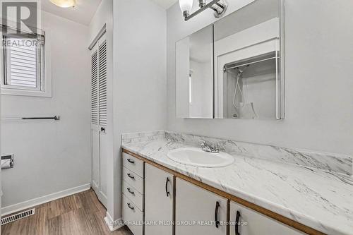 420 Cloverheath Crescent, Ottawa, ON 