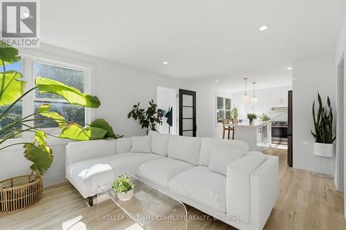 409 Ontario Street, Grimsby (Grimsby Beach), ON 