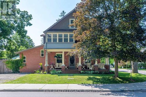 Front - 126 Temperance Street, Aurora, ON 