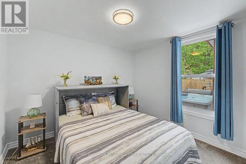 41 Laidlaw Street, Wasaga Beach, ON 