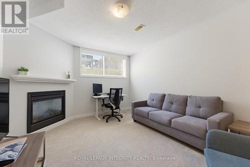 173 Silvermoon Crescent, Ottawa, ON 