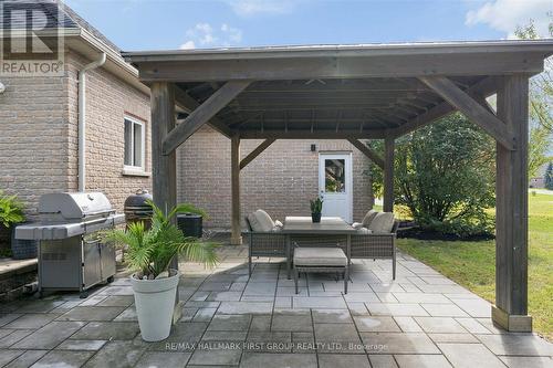 Covered Gazebo Dining Area - 33 Deerfield Drive, Hamilton Township, ON 