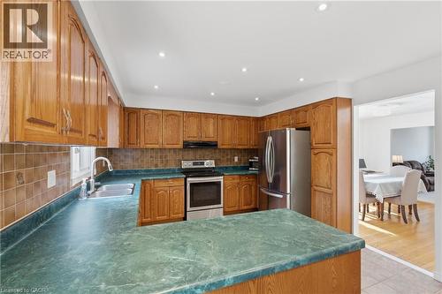 102 Trenholme Crescent, Hamilton, ON 