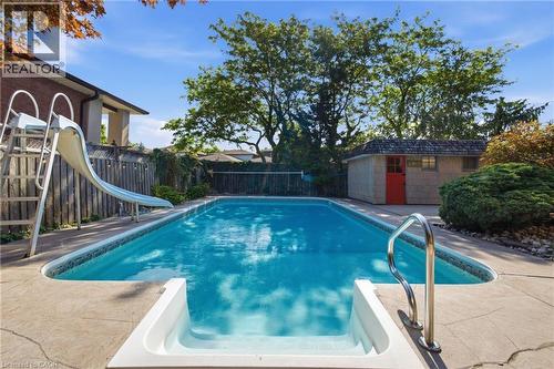 102 Trenholme Crescent, Hamilton, ON 