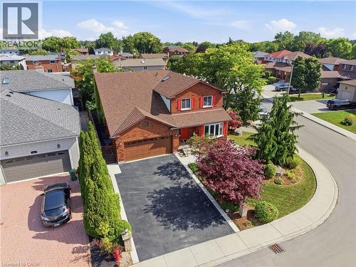 102 Trenholme Crescent, Hamilton, ON 