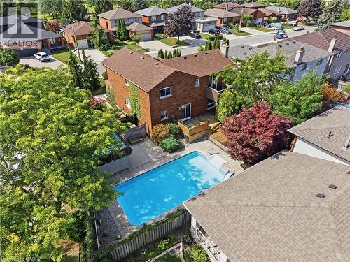 102 Trenholme Crescent, Hamilton, ON 