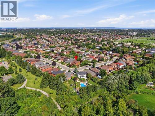 102 Trenholme Crescent, Hamilton, ON 