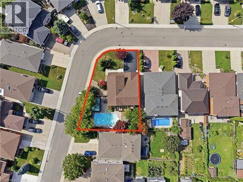 102 Trenholme Crescent, Hamilton, ON 