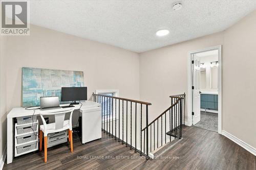 Office or media niche - 2182 Margot Street, Oakville, ON 