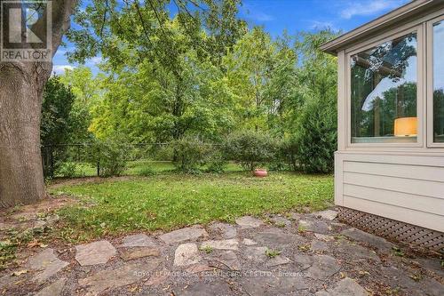 Backing onto Munn's creek - 2182 Margot Street, Oakville, ON 