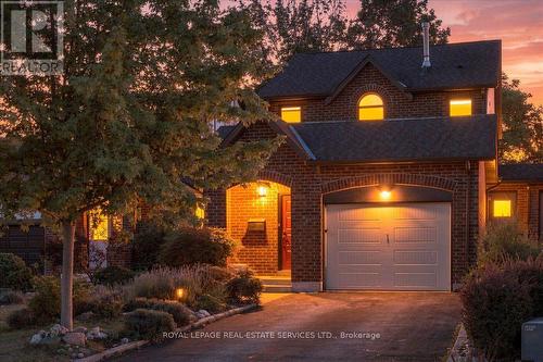 2182 Margot St. don't miss it! - 2182 Margot Street, Oakville, ON 