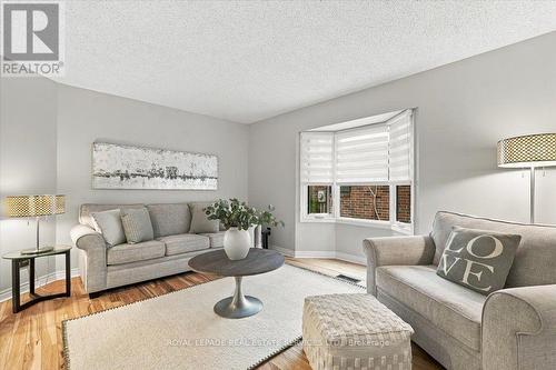 2182 Margot Street, Oakville, ON 