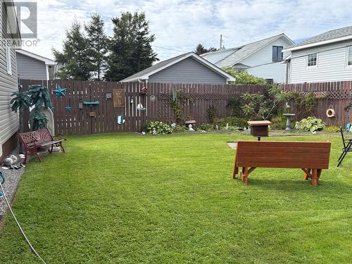 5 White'S Avenue, Stephenville, NL 