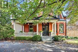 86 WELLINGTON STREET Clarington (Bowmanville), ON L1C 1V7