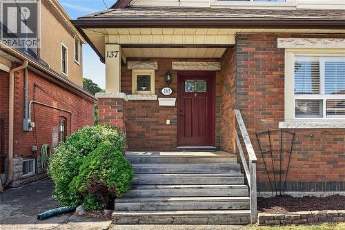 137 Cope Street, Hamilton, ON 