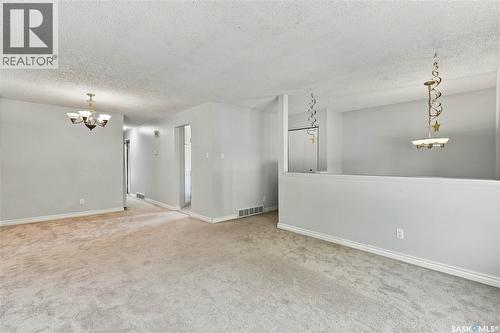 1921 Mckercher Drive, Saskatoon, SK 