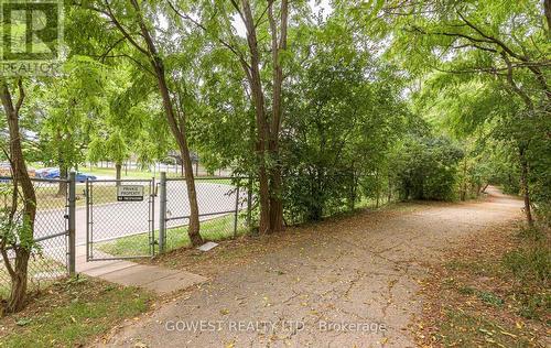 1202 - 4140 Foxwood Drive, Burlington, ON 