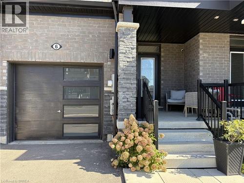 6 OWL Lane , Caledonia, Ontario N3W 0G4 3