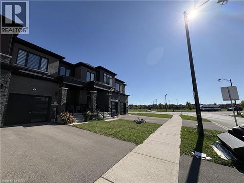 6 OWL Lane , Caledonia, Ontario N3W 0G4 4