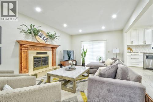 2300 Santo Drive, Windsor, ON 