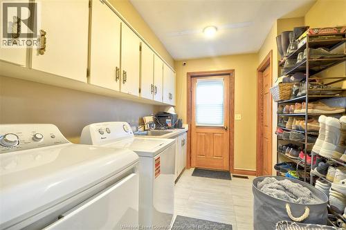 2300 Santo Drive, Windsor, ON 