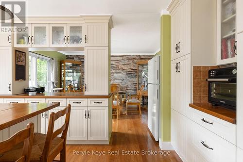 37 Woodland Drive, Bracebridge, ON 