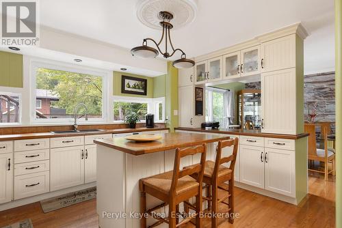 37 Woodland Drive, Bracebridge, ON 