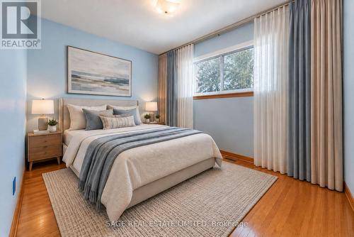 21 Debby Court, Toronto, ON 