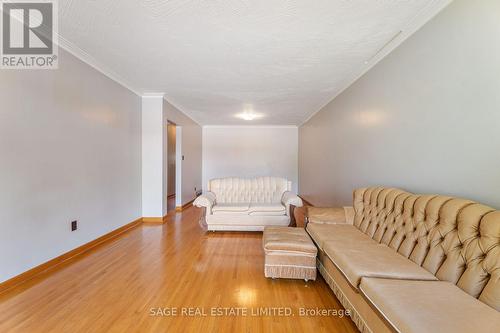 21 Debby Court, Toronto, ON 