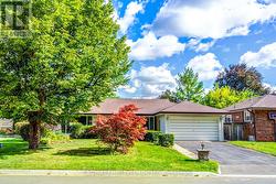 2189 CORSAIR ROAD Mississauga, ON L5A 2L7